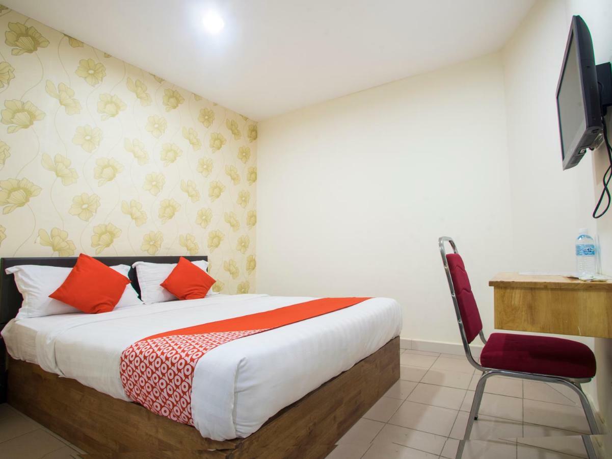 Oyo 982 Hotel Sk 까장 외부 사진