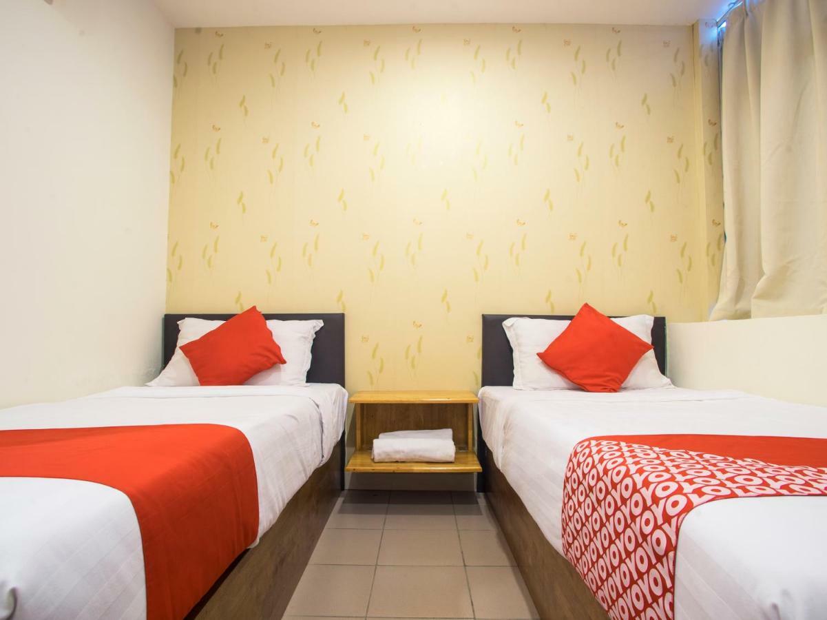 Oyo 982 Hotel Sk 까장 외부 사진