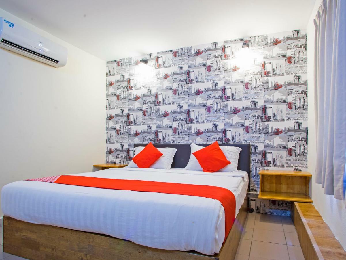Oyo 982 Hotel Sk 까장 외부 사진